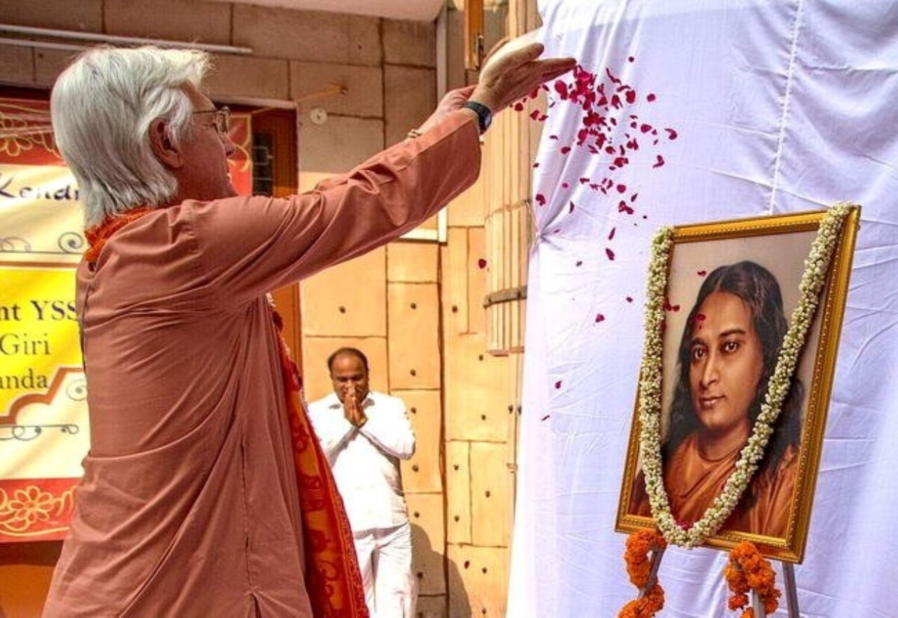 Brother Chidananda Arrival In India 2017