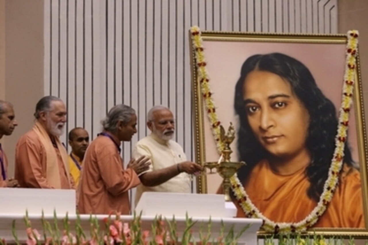 Prime Minister Modi And Ministers From YSS