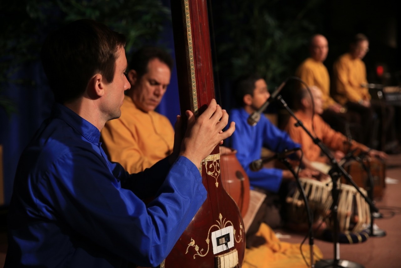 Eand P World Convocation Program Kirtan