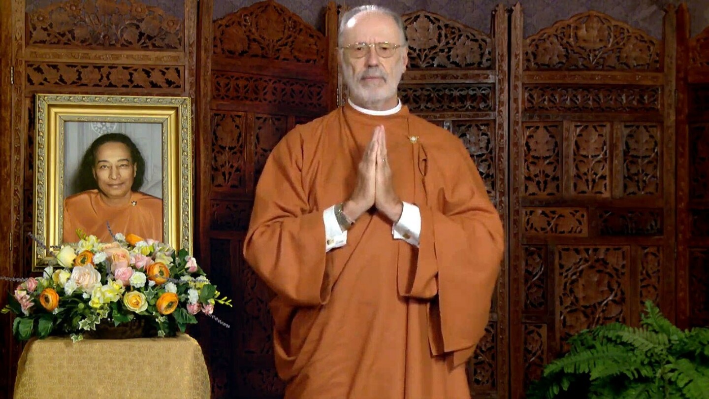 Morning Meditation Led By SRF Monastic Brother Kalyanananda